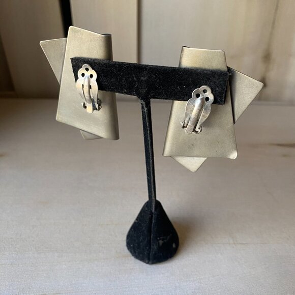 Vintage Sterling Silver Brutalist Modernist Chunky Brass Clip on Earrings - Picture 10 of 11